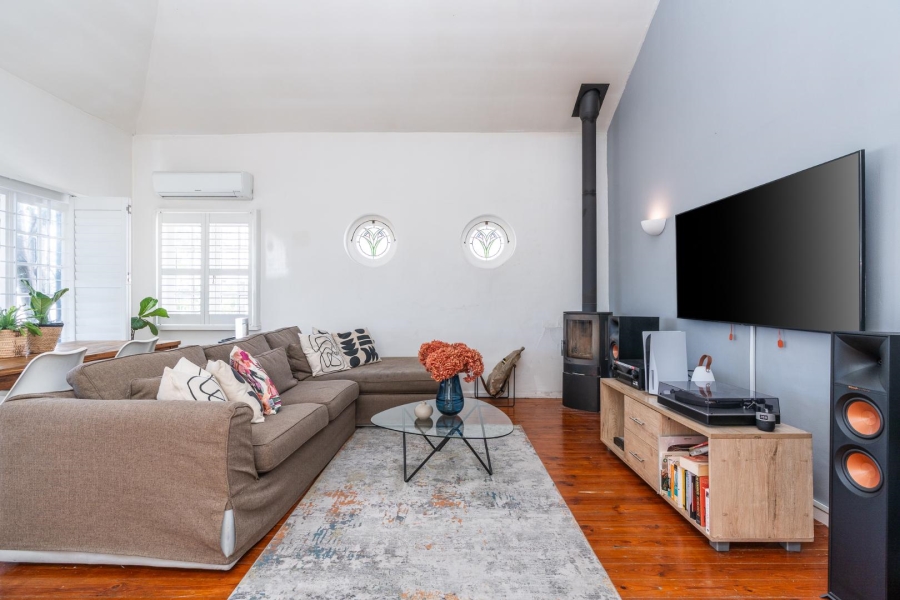 2 Bedroom Property for Sale in Oranjezicht Western Cape
